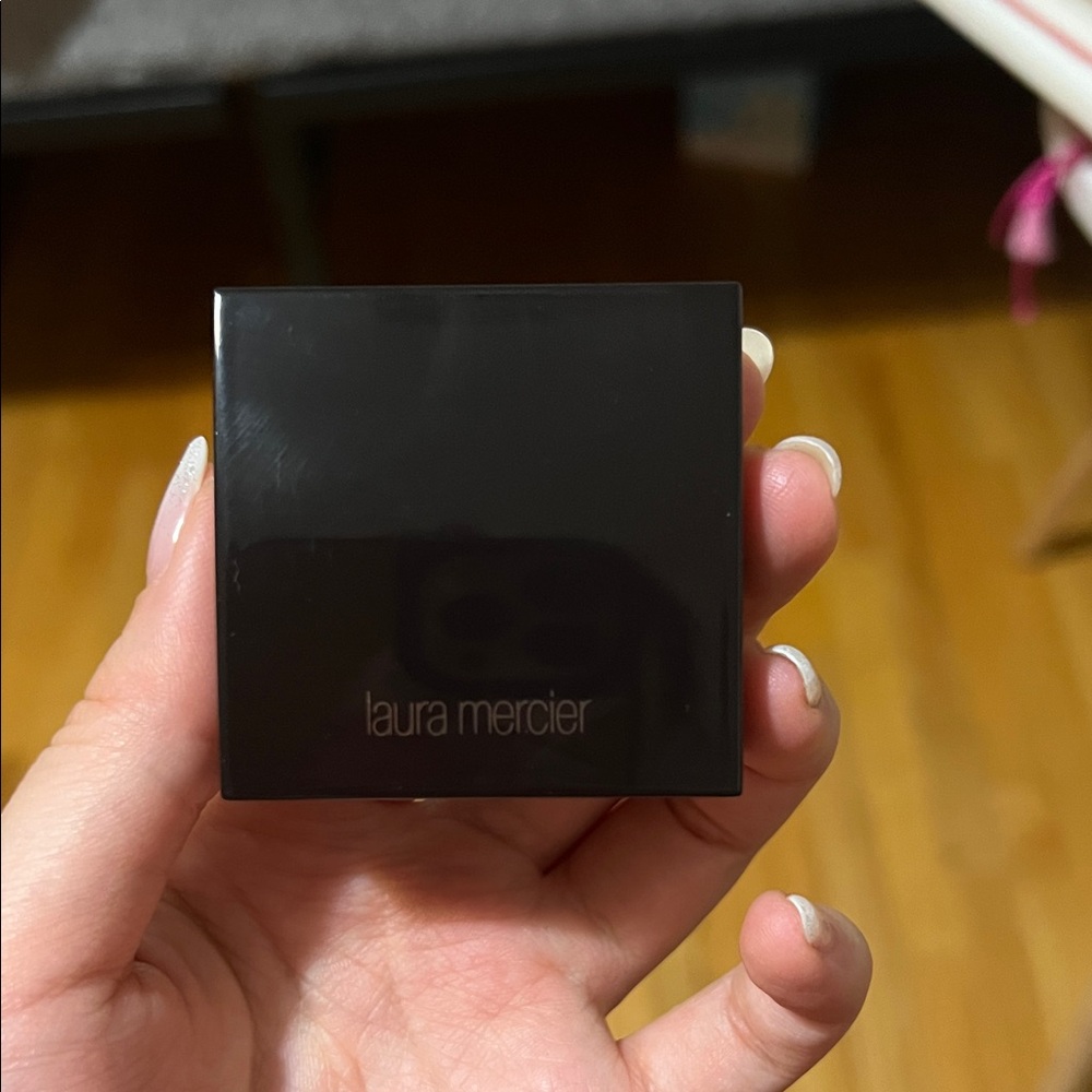 Laura Mercier Eyeshadow- Fresco